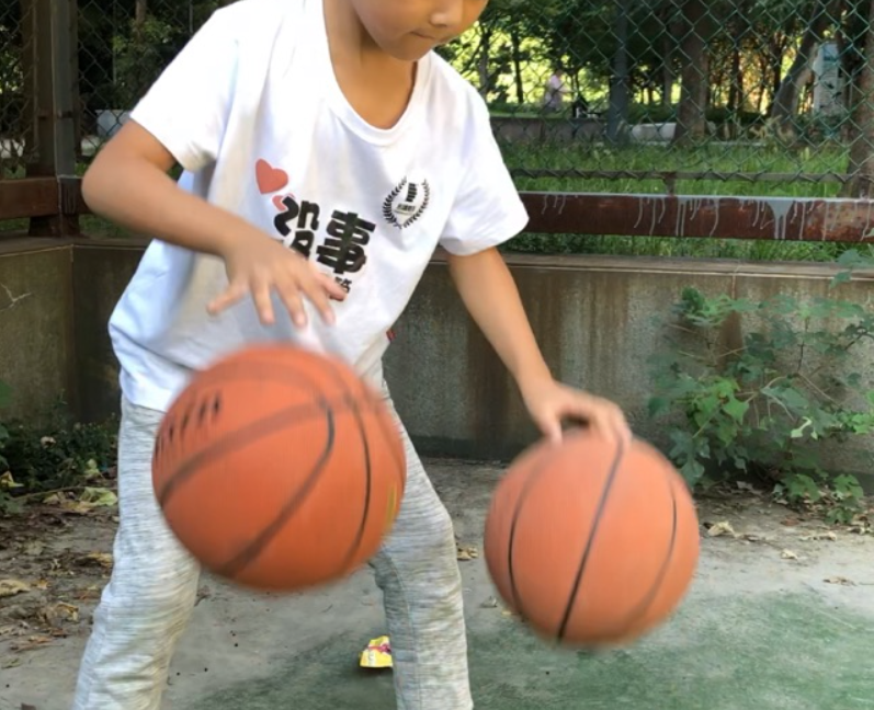 篮球比赛中都有哪些规则_篮球打比赛的基础规则_打篮球比赛基础规则有哪些