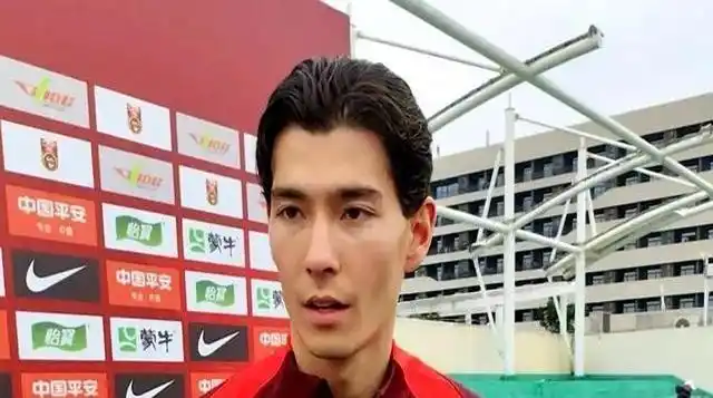 武汉足球拿过冠军吗_足球武汉冠军运城会有哪些球员_武汉城运会足球冠军有哪些