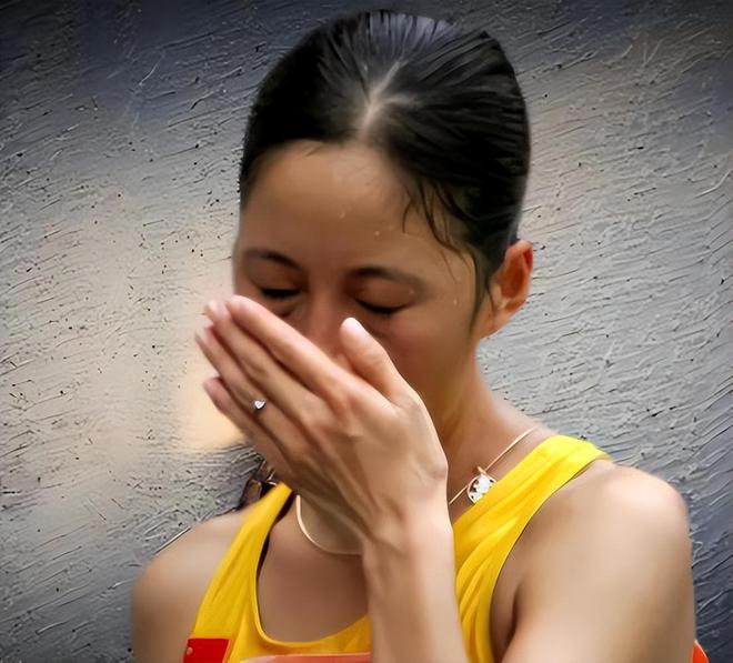 视频冠军比赛竞走是真的吗_竞走比赛的冠军是谁呀视频_竞技比赛视频