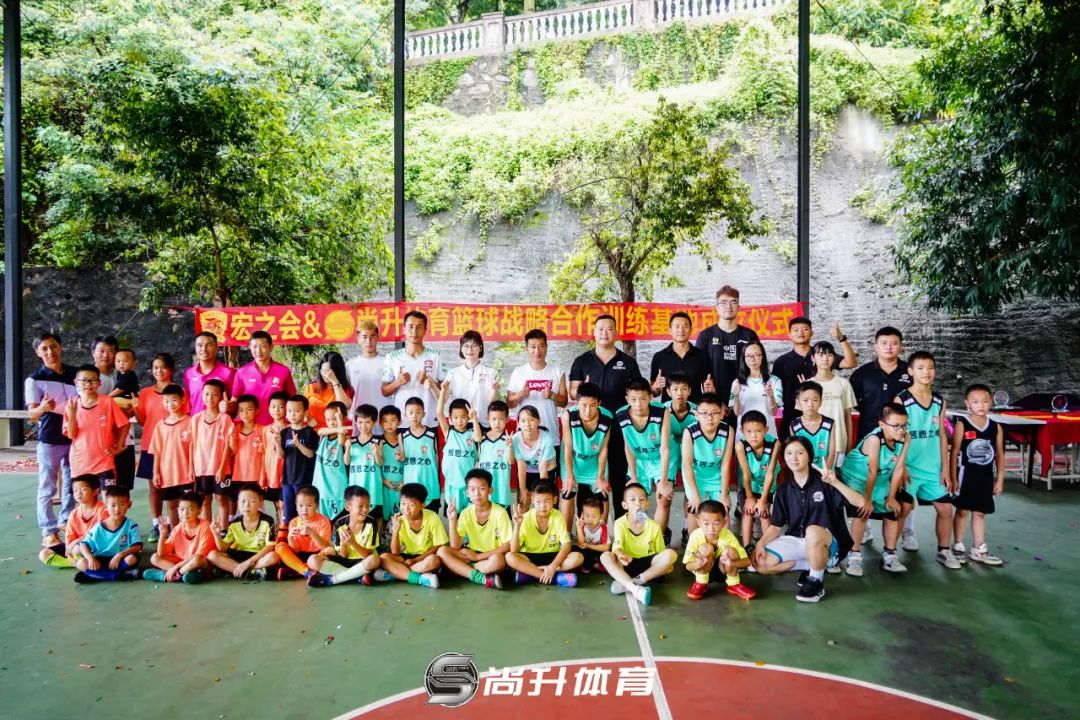 青少年篮球赛制_欧洲青少年篮球赛规则最新_青少年uwg篮球赛