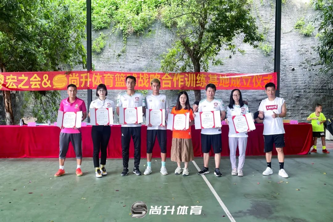 青少年uwg篮球赛_青少年篮球赛制_欧洲青少年篮球赛规则最新