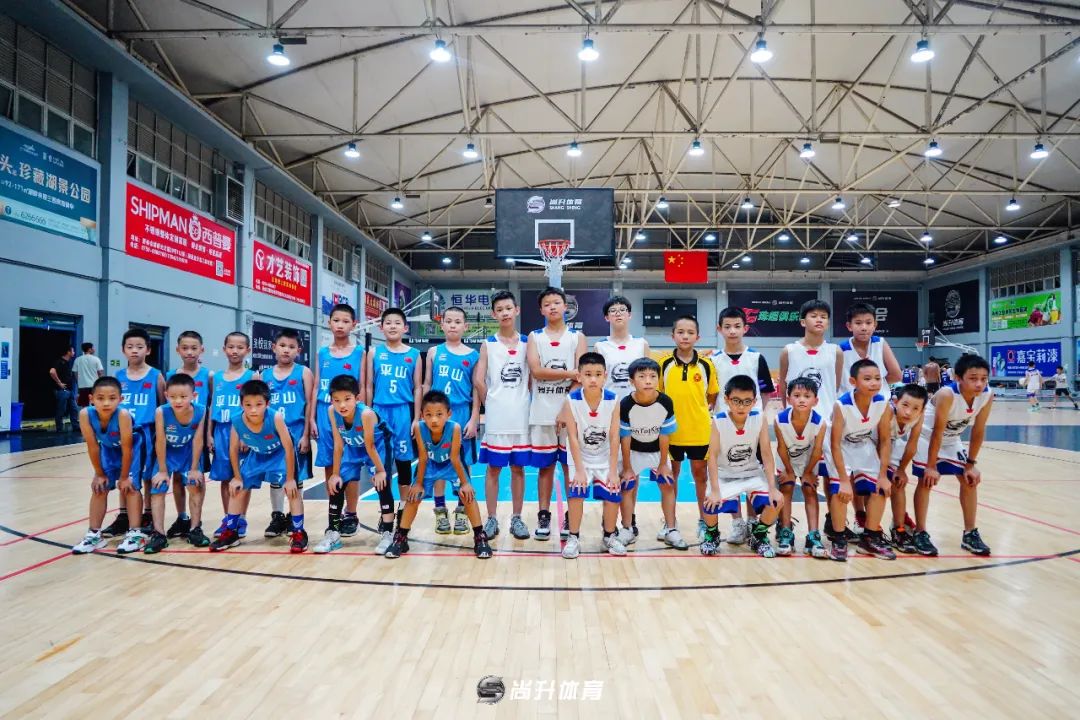 欧洲青少年篮球赛规则最新_青少年篮球赛制_青少年uwg篮球赛