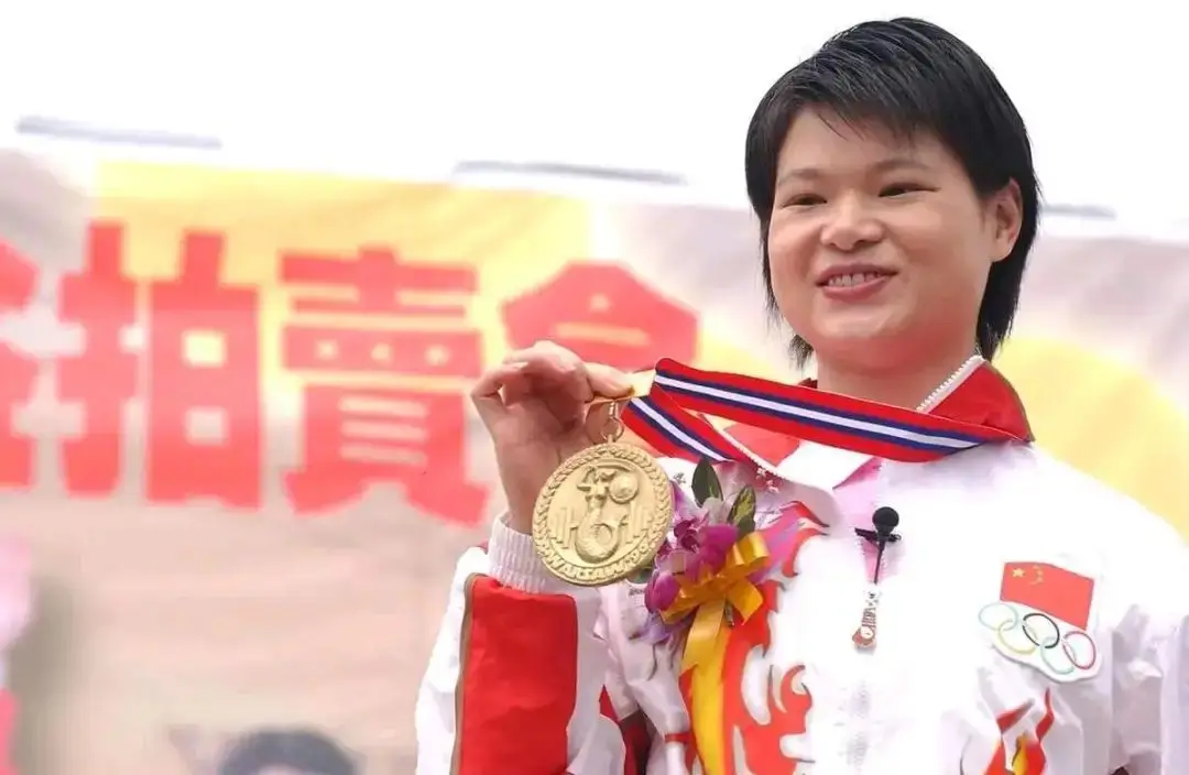 世界冠军举重记录_举重世界纪录网_举重大赛世界冠军纪录
