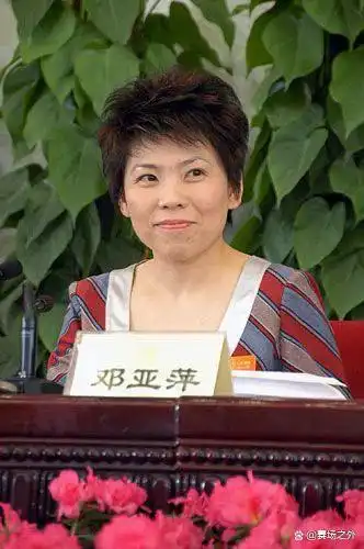 中国第一的游泳冠军是哪位_游泳中国冠军_中国游泳冠军都是哪里人