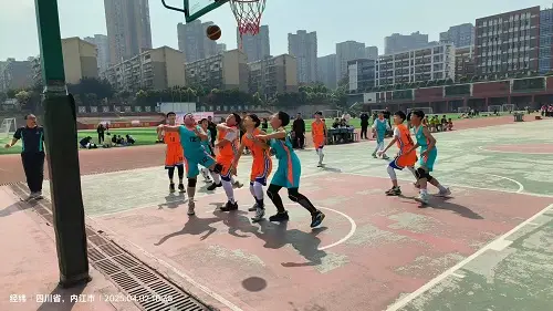 宾县中小学篮球赛冠军是谁_初中篮球冠军_全国小学生篮球比赛第一名