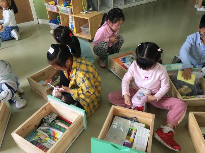 简单的抽屉怎么做_抽屉如何整理收纳_生活小窍门整理抽屉